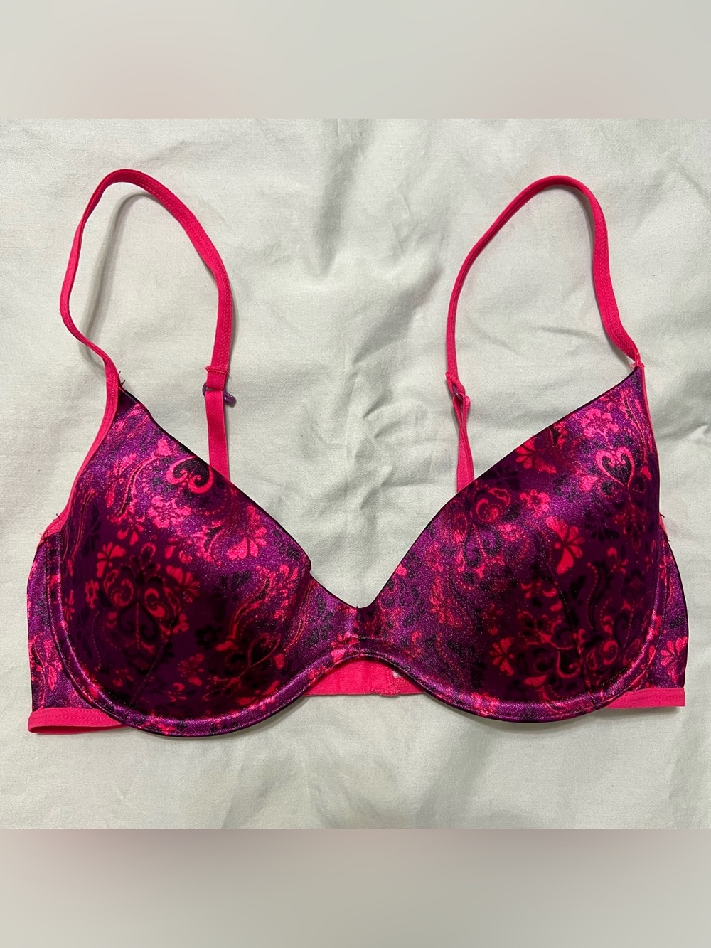 Flirtitude Convertible Racerback Scoopneck Bra | Purple & Pink Pattern | 36B